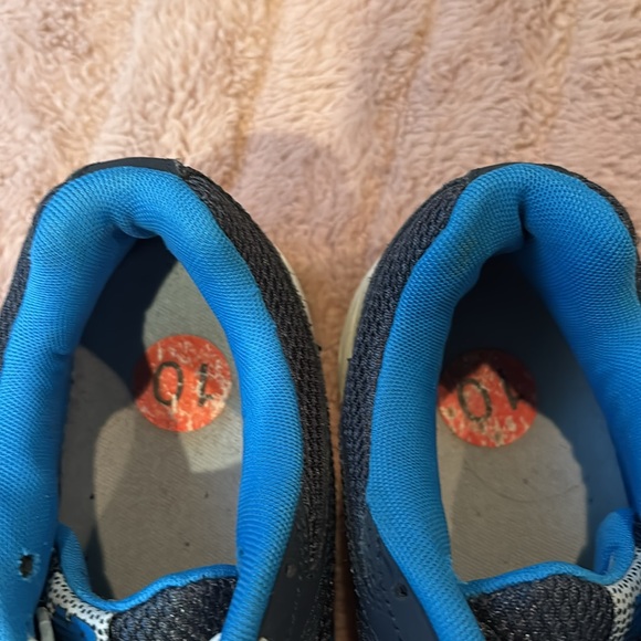 New Balance Blue Sneakers Men’s size 10 - Picture 7 of 8